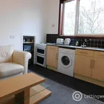 Rent 1 bedroom flat in Aberdeen