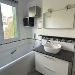 Rent 3 bedroom apartment of 59 m² in Marseille