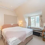 Rent 4 bedroom house in Scotland