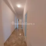 Affitto 5 camera appartamento di 150 m² in Foggia