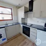 Rent 2 bedroom flat in Aberdeen