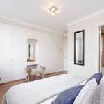 Rent 3 bedroom apartment in London