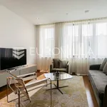 Rent 2 bedroom apartment of 110 m² in Zagreb