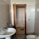 Rent 4 bedroom apartment of 120 m² in Rosarno