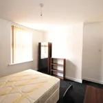 Rent 5 bedroom house in Leeds