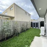 Rent 2 bedroom house in altona-north