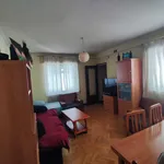 Rent 6 bedroom apartment in León