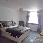 Rent 6 bedroom house in Aberdeen