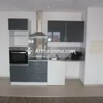 Appartement de 41 m² avec 2 chambre(s) en location à Vert-Saint-Denis