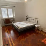 Rent a room in lisbon