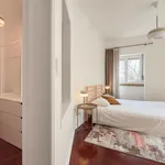 Rent 7 bedroom apartment in Lisbon