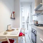 Rent a room of 87 m² in Milan