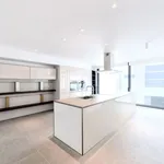 Rent 3 bedroom house in Ixelles