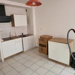 Appartement de 28 m² avec 2 chambre(s) en location à ROSTRENEN