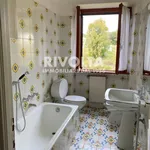 Rent 5 bedroom house of 300 m² in Roma