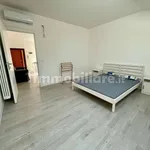 Rent 4 bedroom apartment of 65 m² in Modena