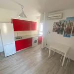 Rent 4 bedroom apartment in Seville