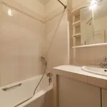 Rent 1 bedroom apartment of 72 m² in Paris