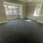 Rent 4 bedroom flat in North West England