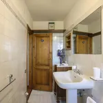 Rent 2 bedroom apartment of 45 m² in Florence