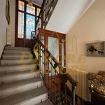 Rent 5 bedroom house of 250 m² in Maccagno con Pino e Veddasca