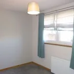 Rent 4 bedroom house in Scotland