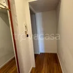 Rent 1 bedroom apartment of 40 m² in Milano