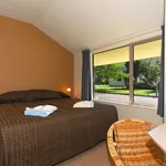 Rent 2 bedroom apartment in Whangamoa