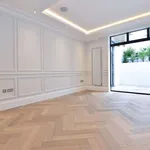 Rent 3 bedroom flat in London