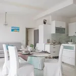 Rent 2 bedroom apartment in Milan