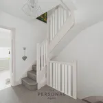 Rent 5 bedroom house in Reigate and Banstead