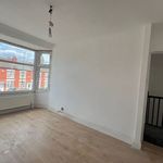 Rent 4 bedroom house in West Midlands