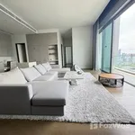 Rent 4 bedroom house of 229 m² in Bangkok