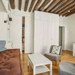 Rent 4 bedroom apartment of 23 m² in Paris