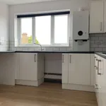 Rent 2 bedroom flat in South East England