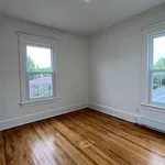 Rent 4 bedroom apartment in Sherbrooke