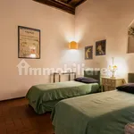 Rent 1 bedroom apartment of 30 m² in Florence