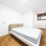 Najam 1 spavaće sobe stan od 79 m² u Zagreb