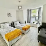 Rent 1 bedroom flat in Briton Ferry