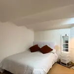 Rent a room of 120 m² in Barcelona