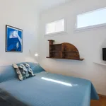 Rent 1 bedroom apartment of 43 m² in Florence