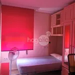 Alquilo 3 dormitorio apartamento de 90 m² en  Sevilla