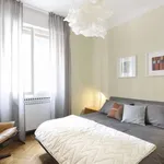 Rent 3 bedroom apartment of 130 m² in bologna