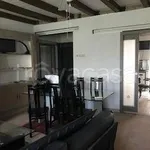 Affitto 5 camera appartamento di 180 m² in Lurago d'Erba