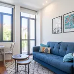 Rent 2 bedroom apartment of 60 m² in Porto