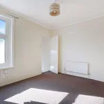 Rent 3 bedroom house in South East England