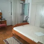 Rent 4 bedroom apartment of 210 m² in  Αχαΐα