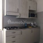 Affitto 1 camera appartamento di 55 m² in Naples