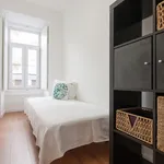 Rent 2 bedroom apartment of 89 m² in Lisbon