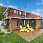 Rent 4 bedroom house in Wellington